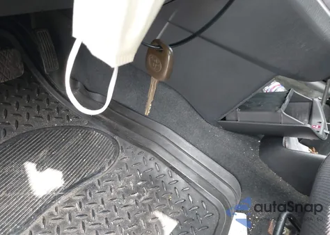 2006 Toyota Matrix from USA, damaged, VIN 2T1KR32E36C614810